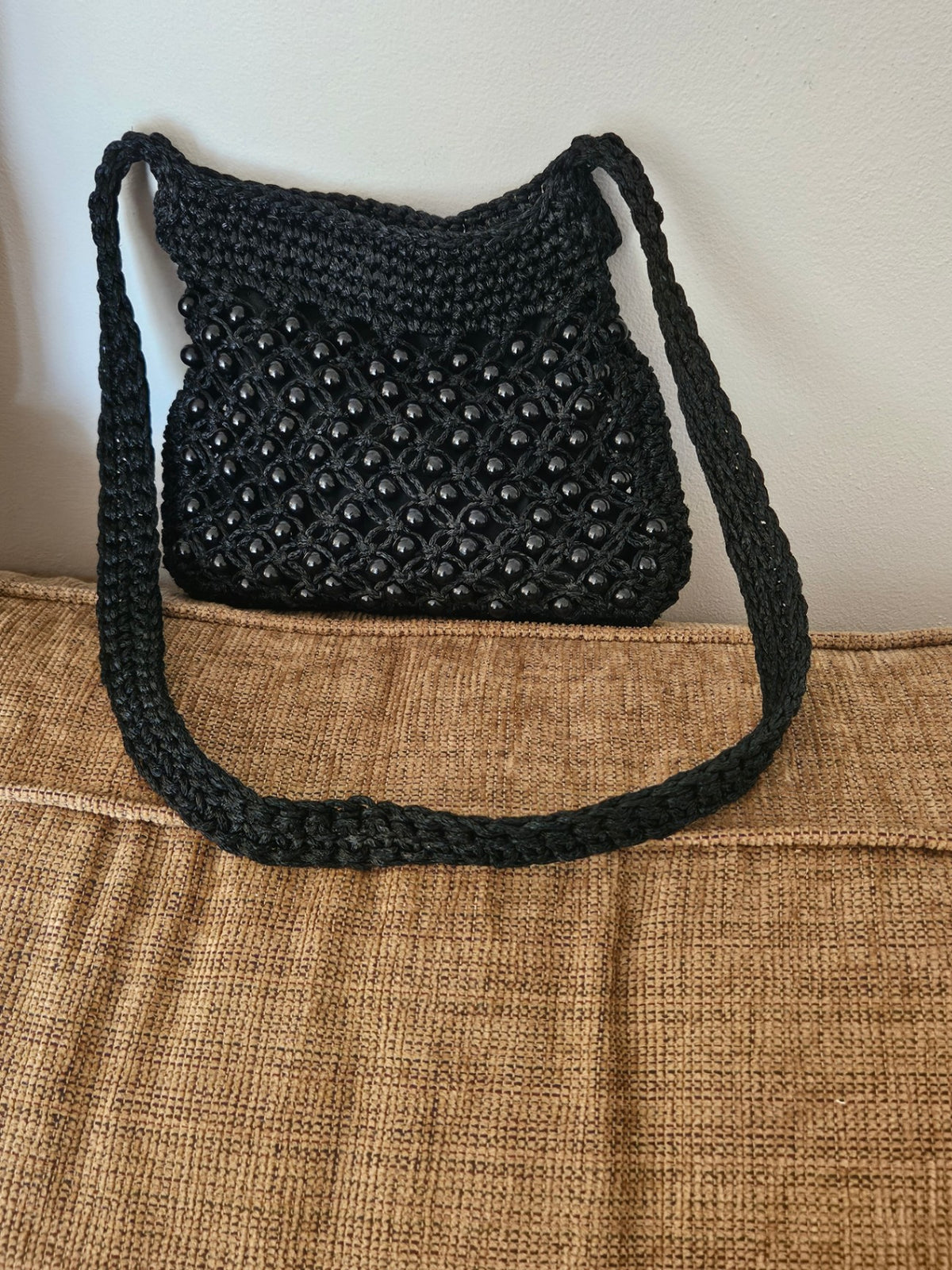 Vint black straw/cloth/beads shoulder bag 9 in square approx