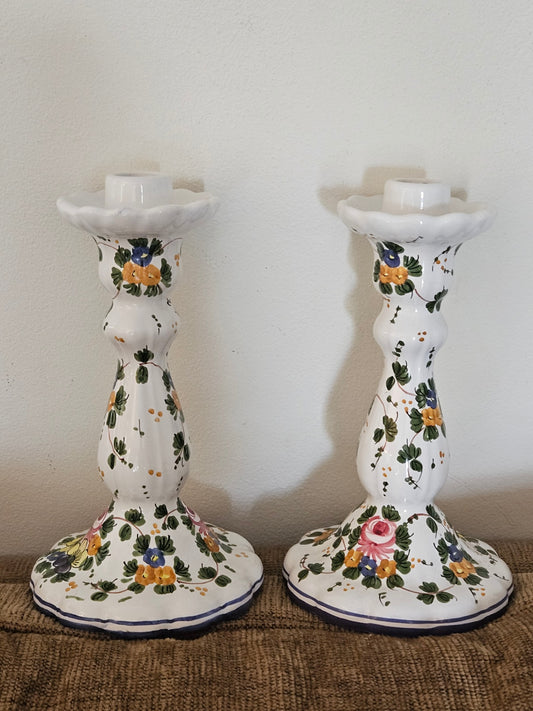 Vint hand painted ceramic candlestick set of 2. Italian