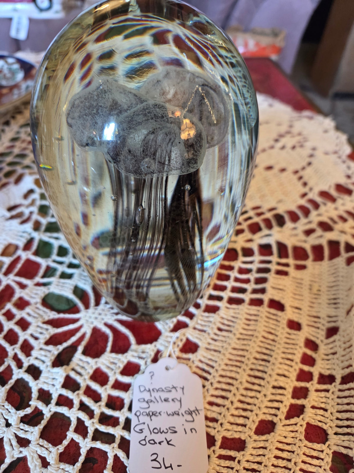 Dynasty paperweight? Glows