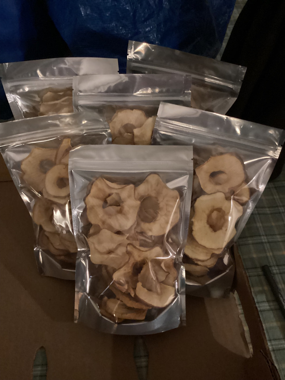 Dehydrated  apple slices