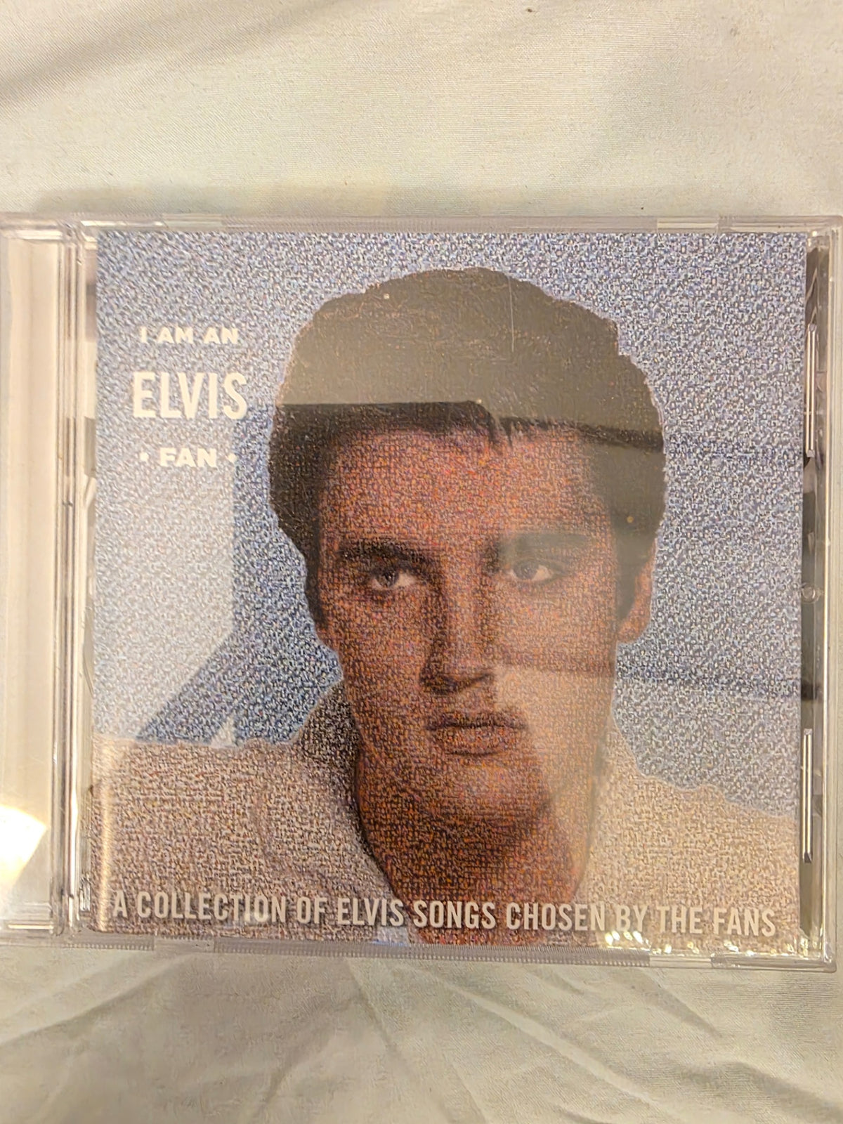 I AM AN ELVIS FAN.
