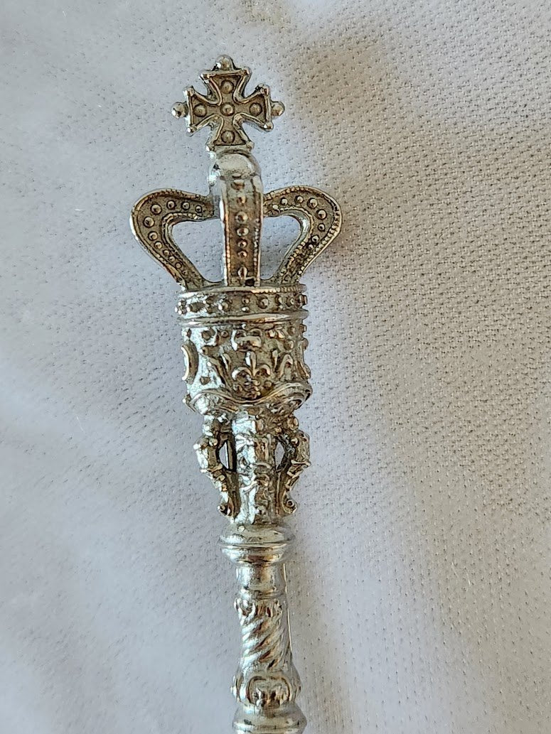 Royal Scepter Brooch
