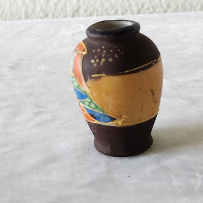 1930s Satsuma-Style Moriage Japanese Mini Vase