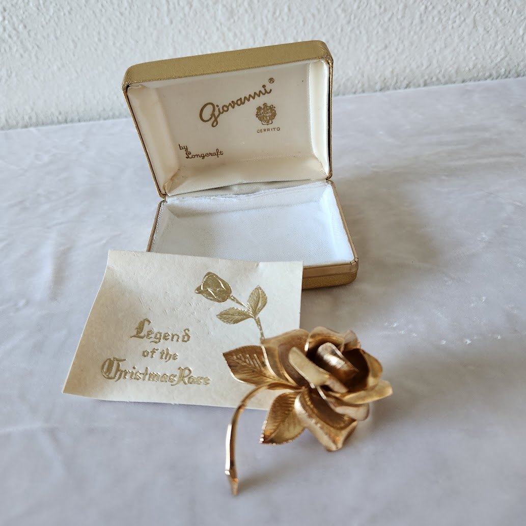 1966 Giovanni Christmas Rose Brooch with Case & Legend Card