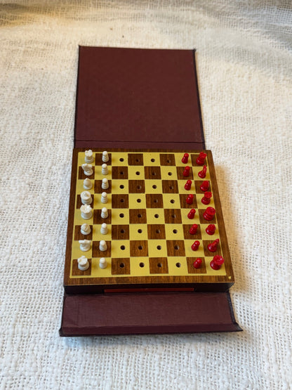 1950's Drveke Vol. 100 travel Chess set - 100% COMPLETE w/ all 32 pegs. Great library decor!! 