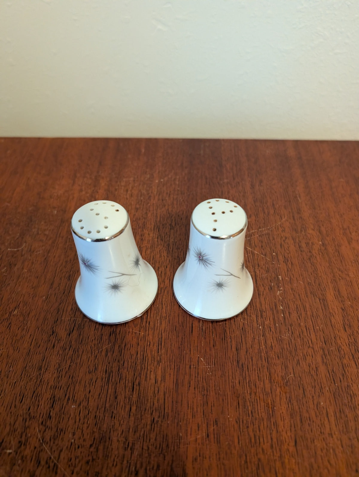 Vintage Platinum Starburst Salt and Pepper Shakers