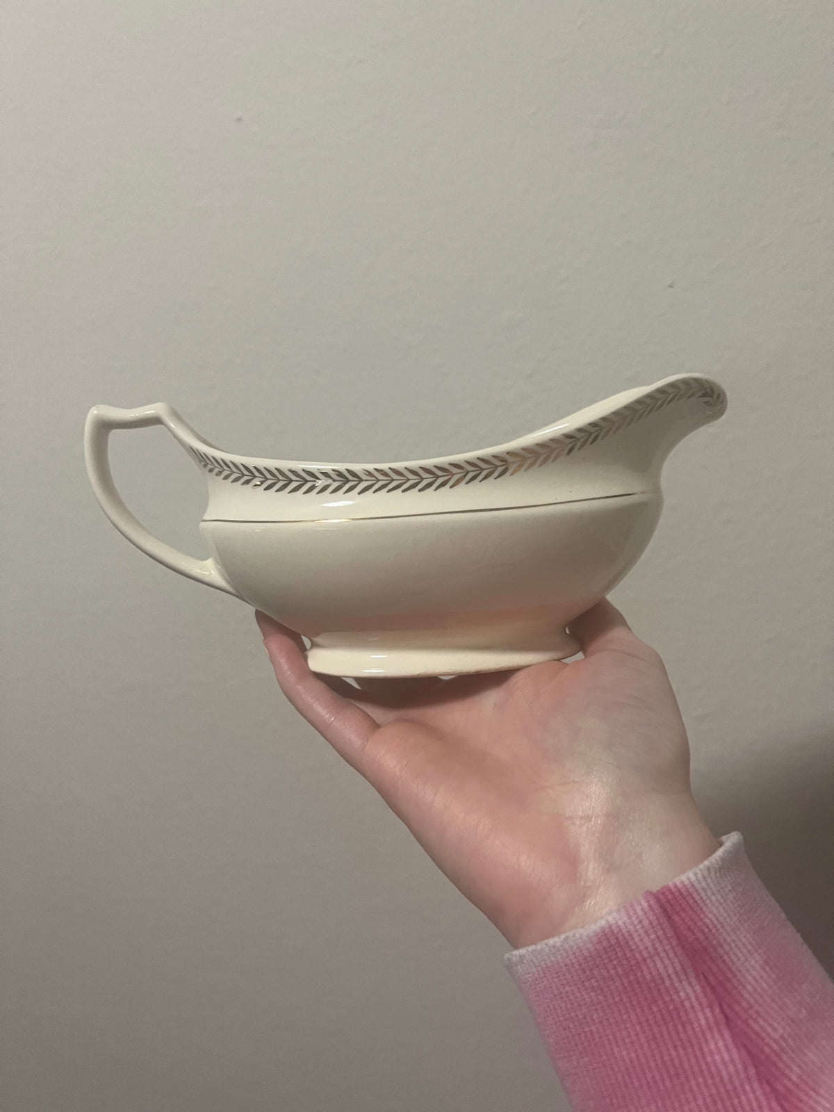 Vintage Sebring Pottery Co. Gravy Boat