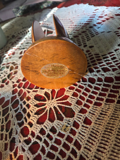 Oregon myrtlewood letter or napkin holder
