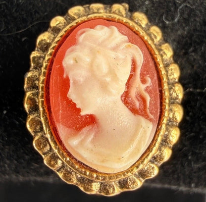 Vintage cameo set 