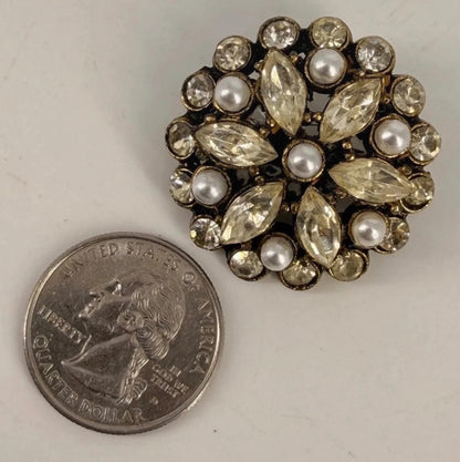Champagne brooch with faux pearls