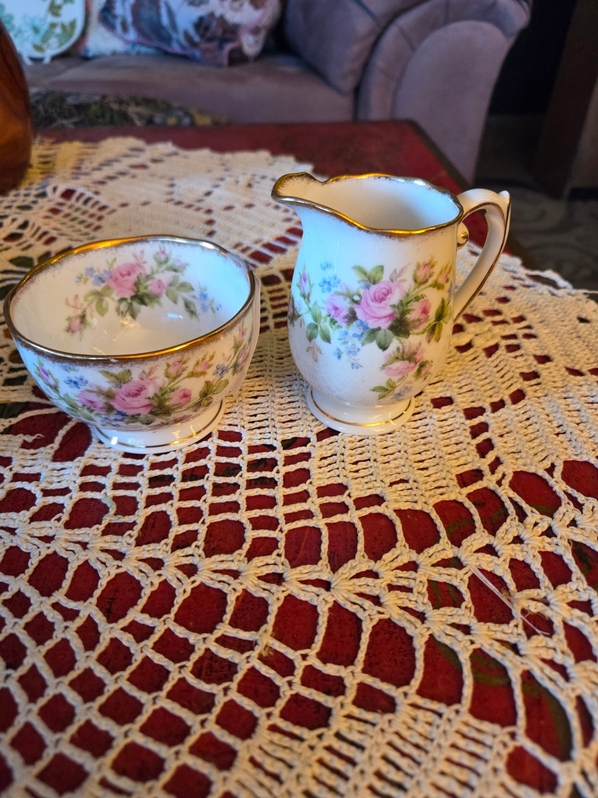 Roslyn china England creamer and sugar