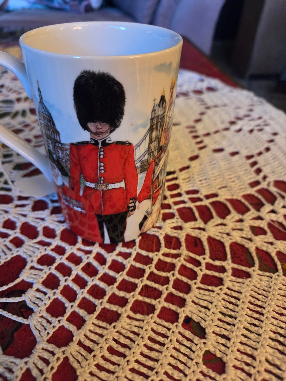 DUNOON  Scotland london mug