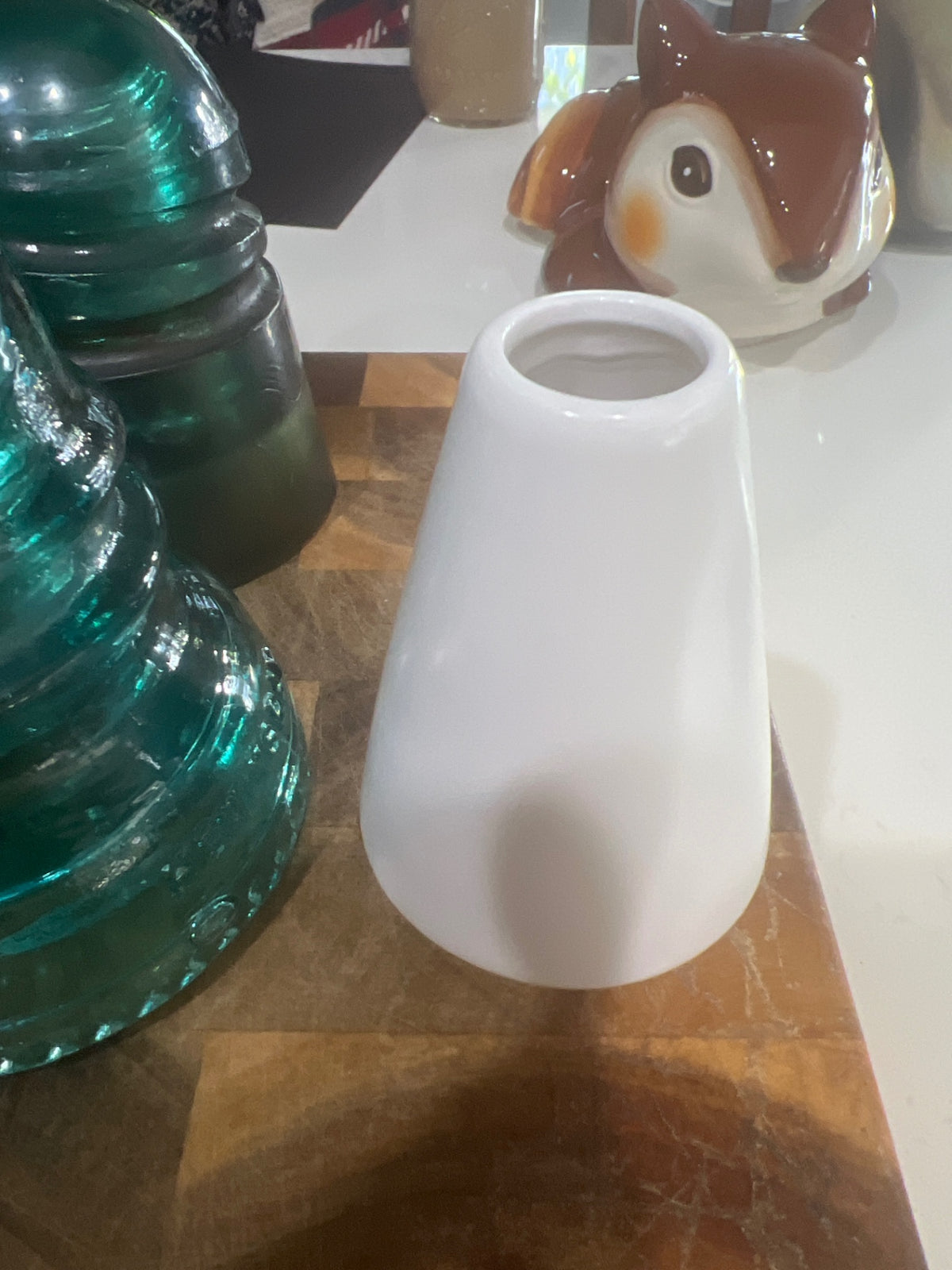 Small white vase 