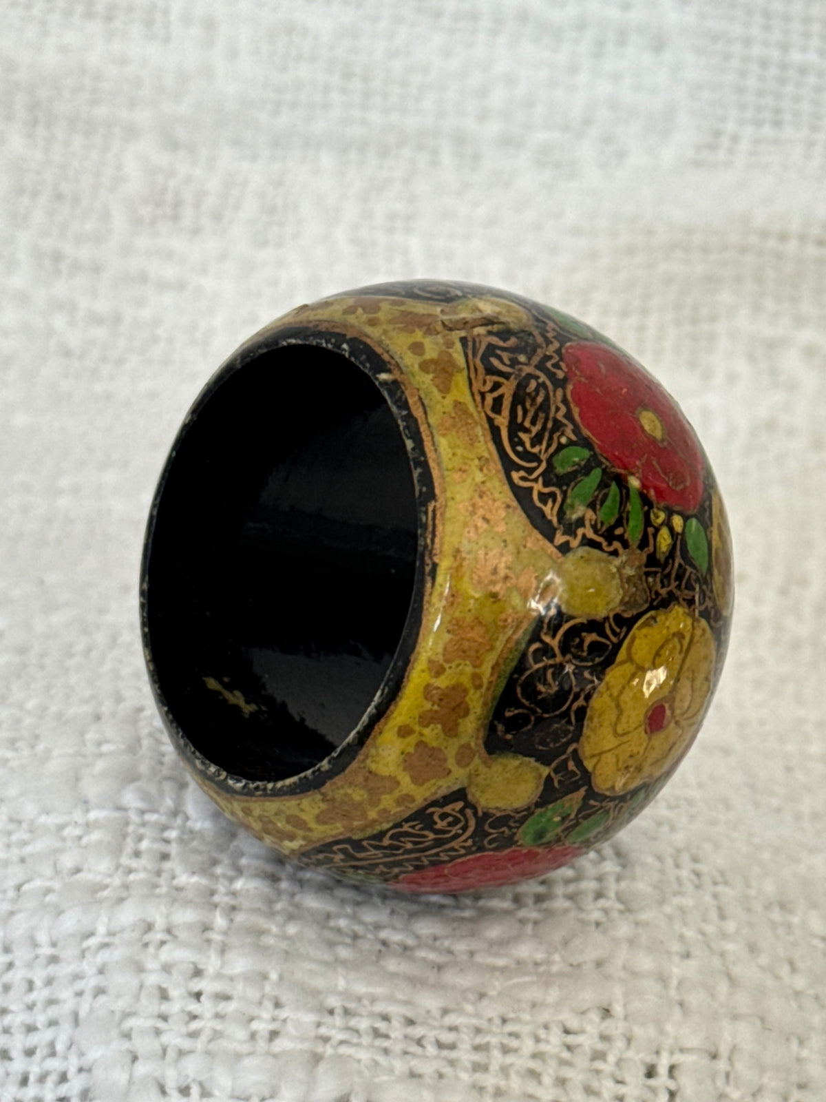 Hand painted napkin ring 
