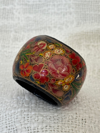 Hand painted napkin ring 