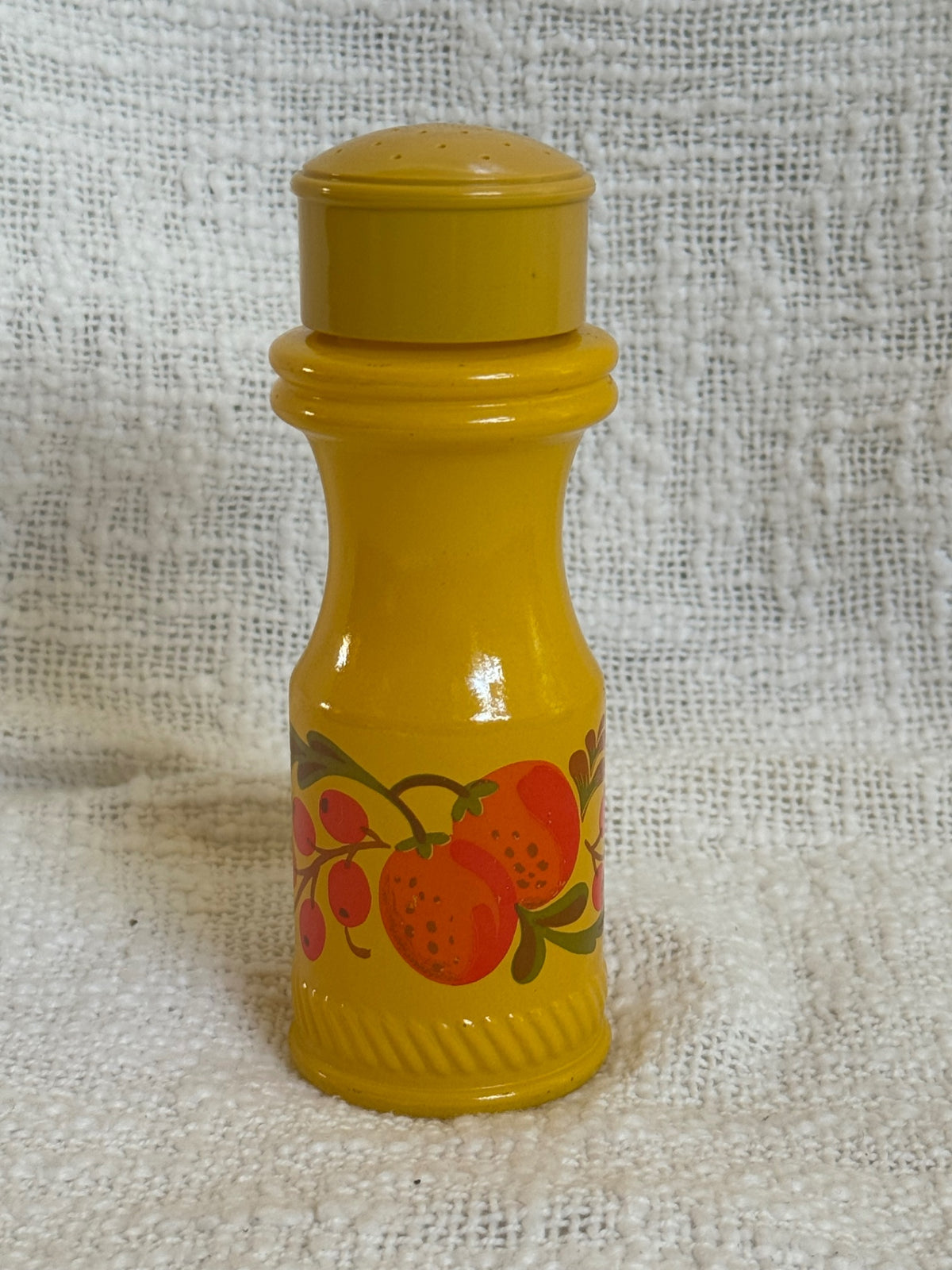 Vintage AVON mustard yellow glass Shaker 