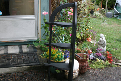 Black wooden corner shelf
