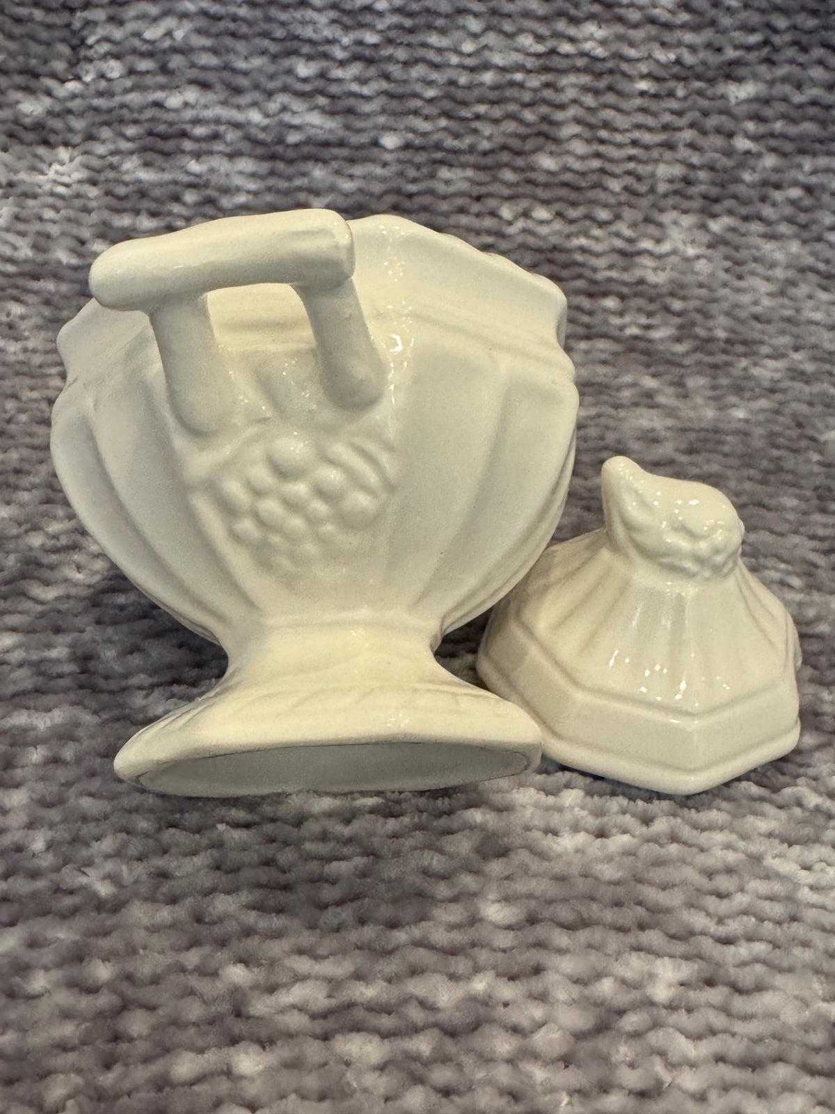 Miniature white ceramic tureen w/ lid