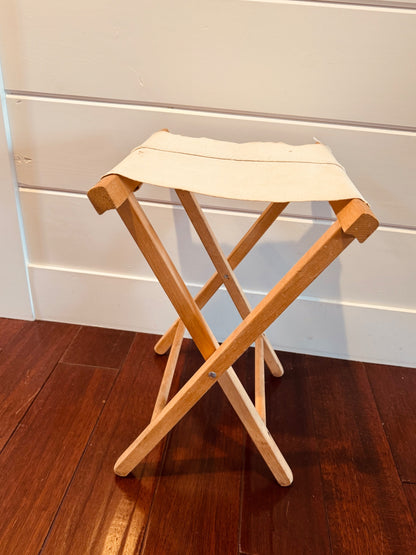 MCM folding canvas camp stool 