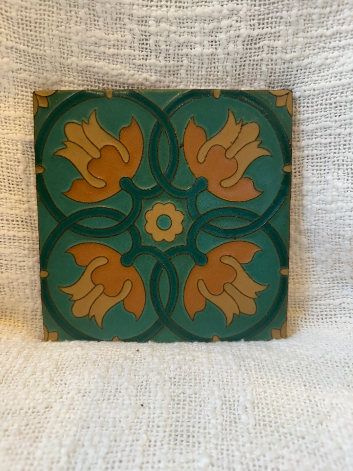 Vintage Van Briggle  “tulips” art tile 