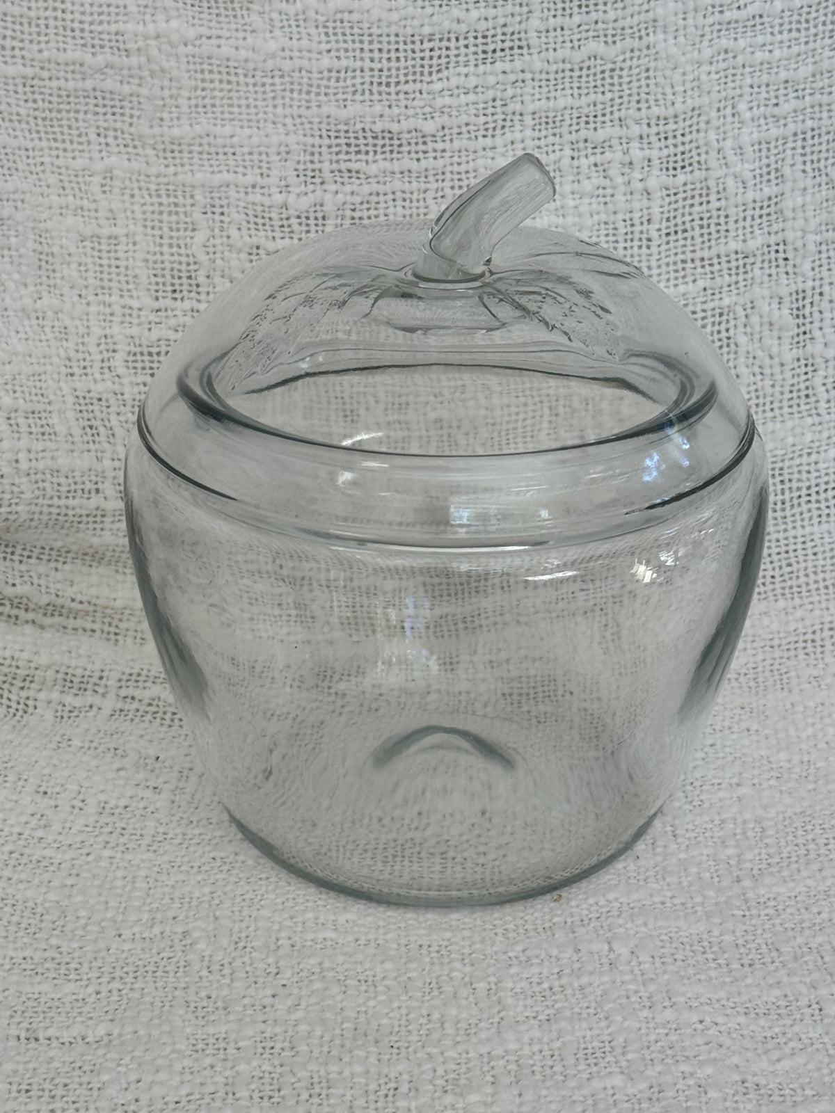 Vintage anchor hocking apple jar w/ lid
