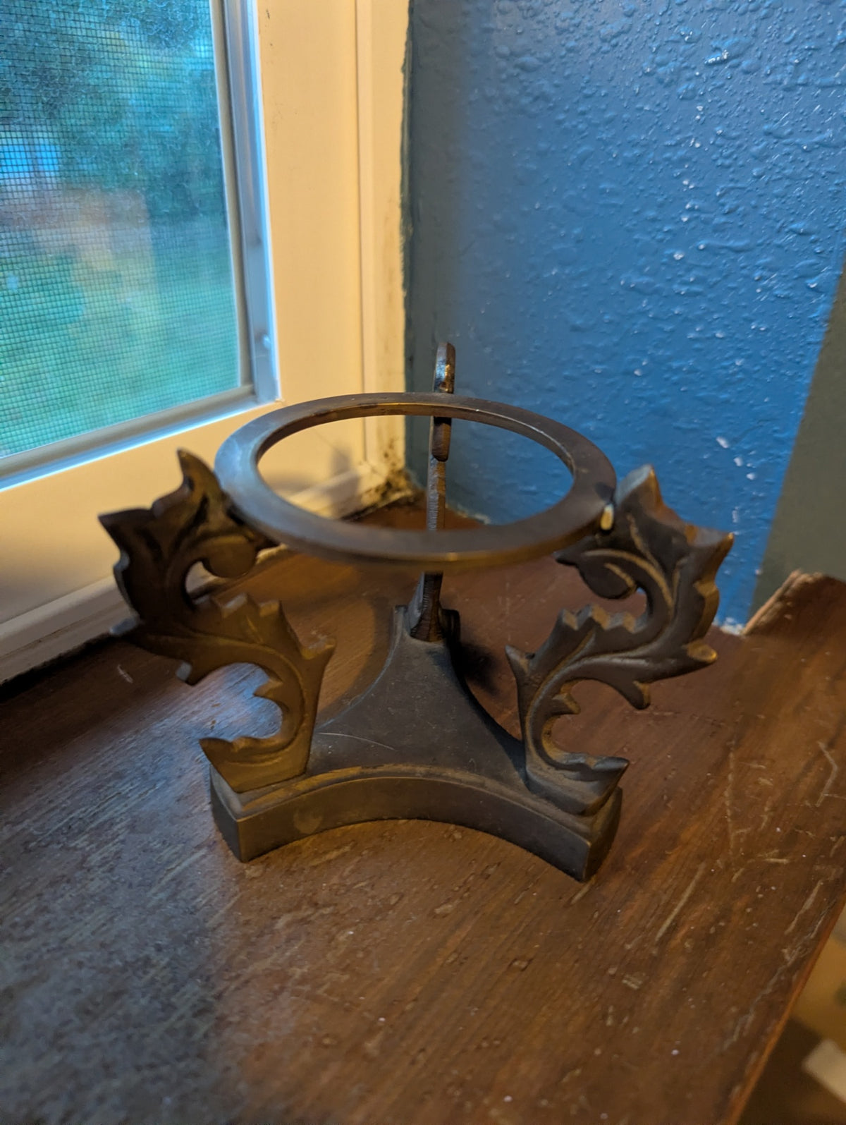 Solid Brass Ornate Stand & Orb