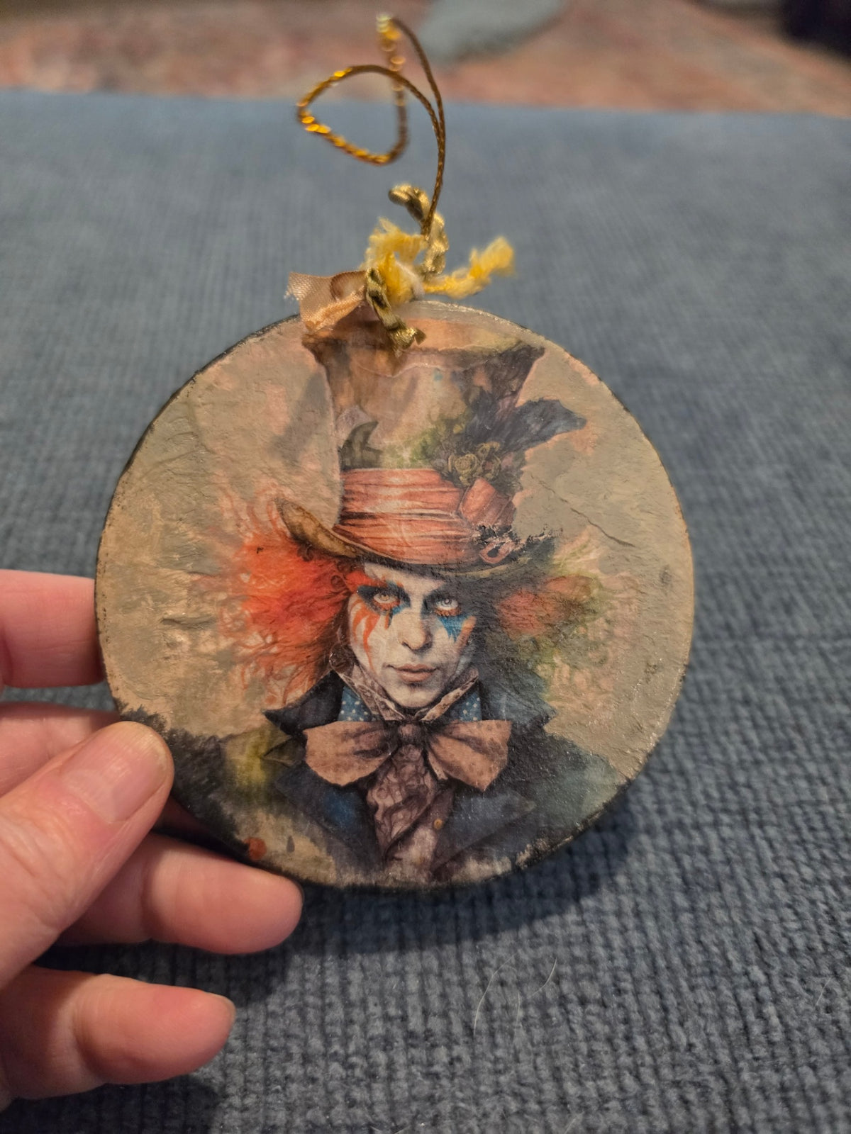 Madhatter ornament 