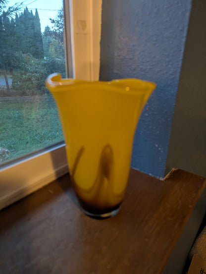 Vtg. Art Glass Vase