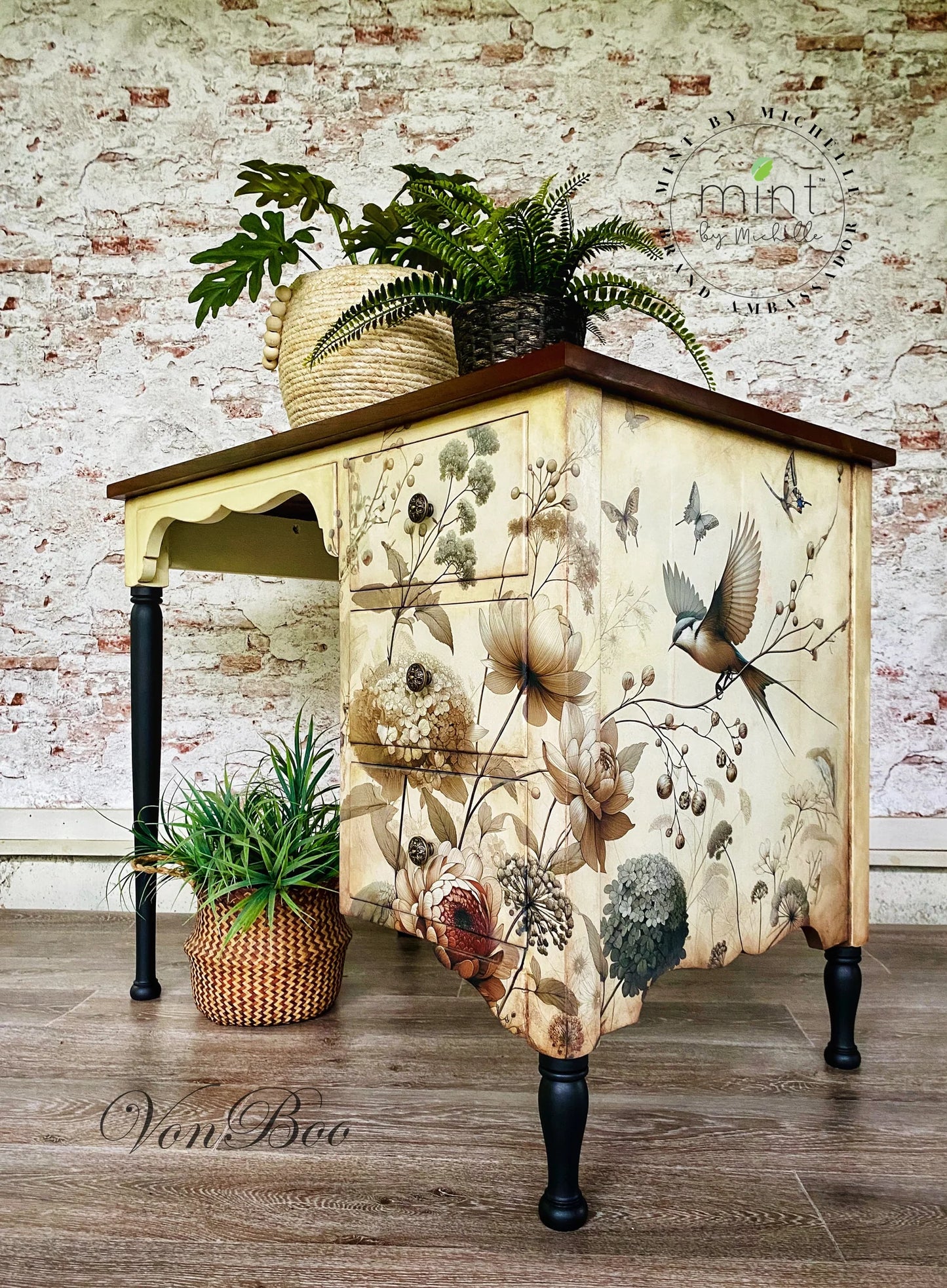 Pale Blossom - 23.4" x 33.1" A1 Size Decoupage Paper - Mint by Michelle