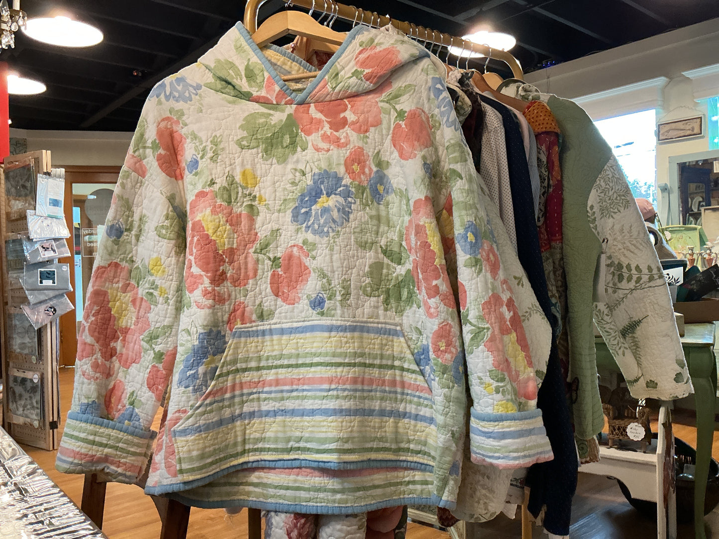 Quilted hoodie - blue and pink floral