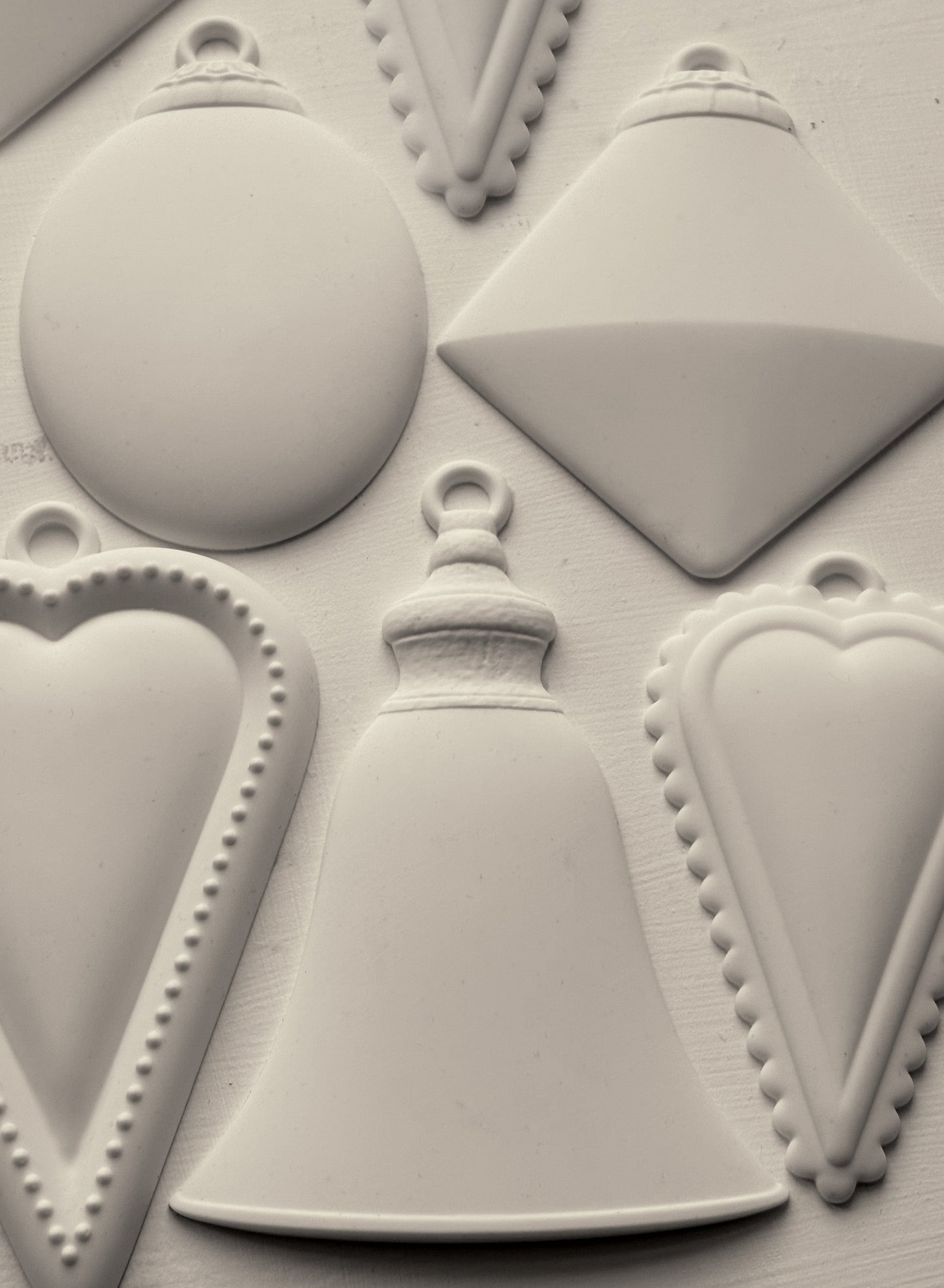 IOD Molding Materials Bibelots 2 IOD Mould