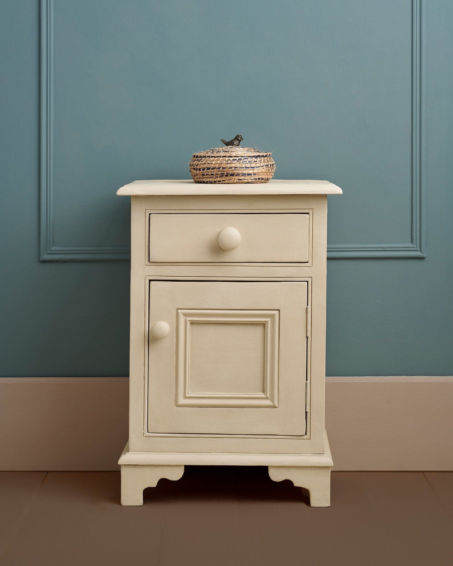 Annie Sloan Chalk Paint - Canvas