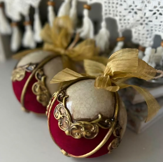 Bauble Holiday Ornament Workshop - November 21, 2026