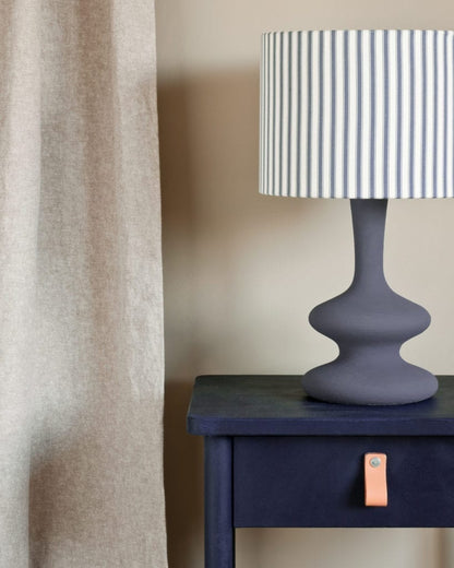Annie Sloan Chalk Paint - Oxford Navy