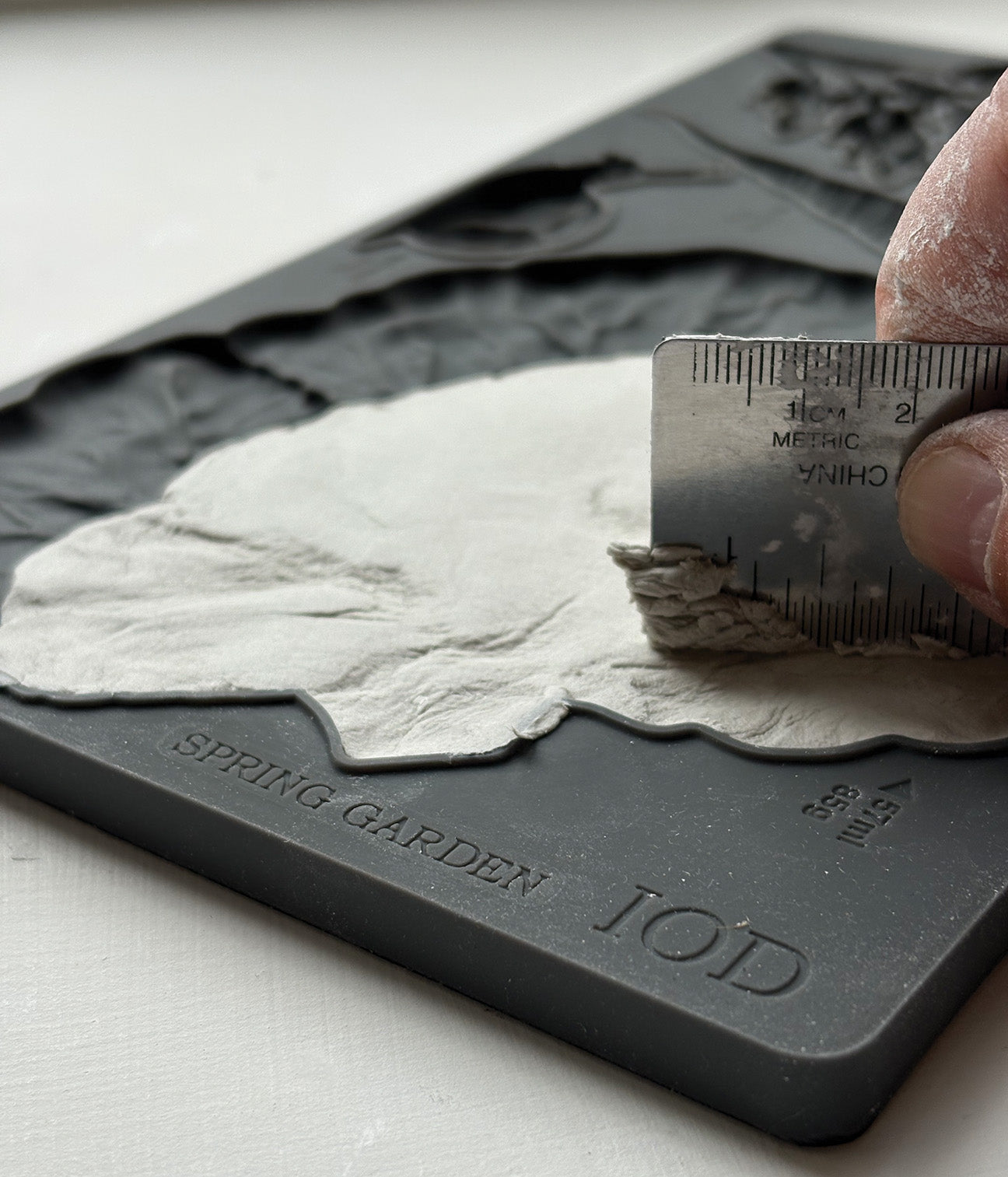 Spring Garden 6x10 IOD Mould