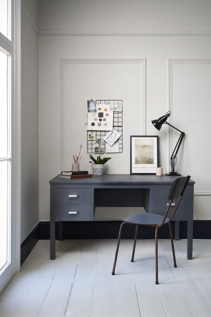 Annie Sloan Chalk Paint - Whistler Grey