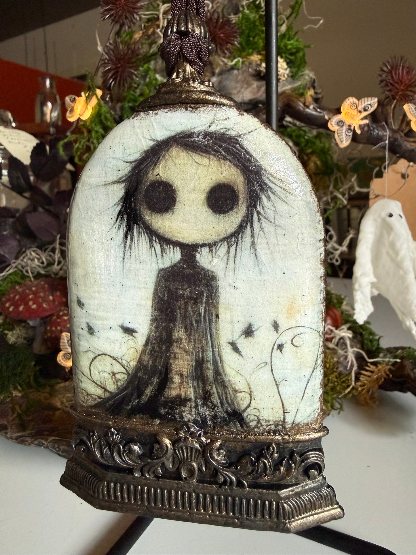 Spooky Fun Halloween Ornaments - October 16, 2026